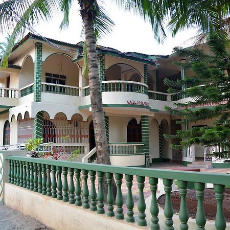 Vailankanni Guesthouse Morjim Luaran gambar