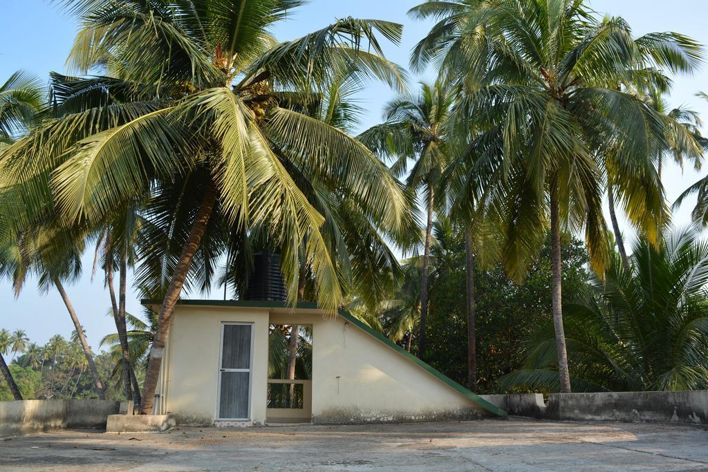 Vailankanni Guesthouse Morjim Luaran gambar